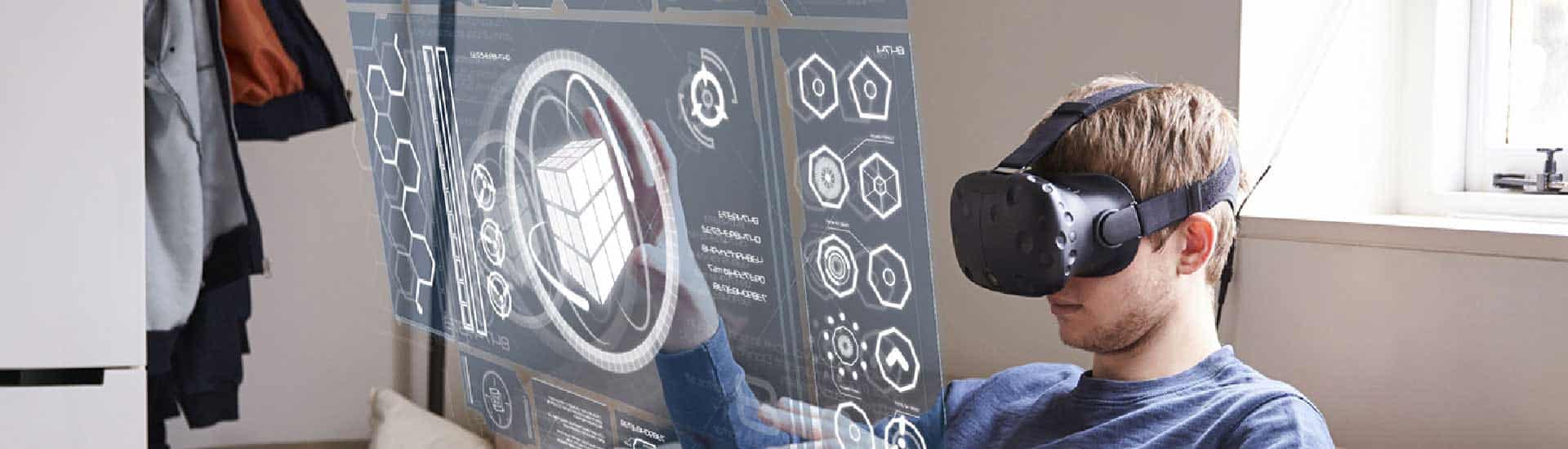 Mixed Reality Development Services in UK | Fingent